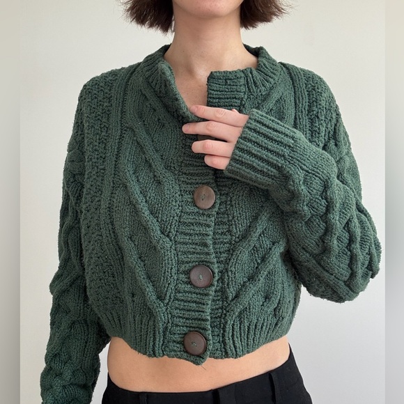 Free People Bonfire Cardigan Sweater Green Cable Knit Chunky Cozy - Picture 2 of 5